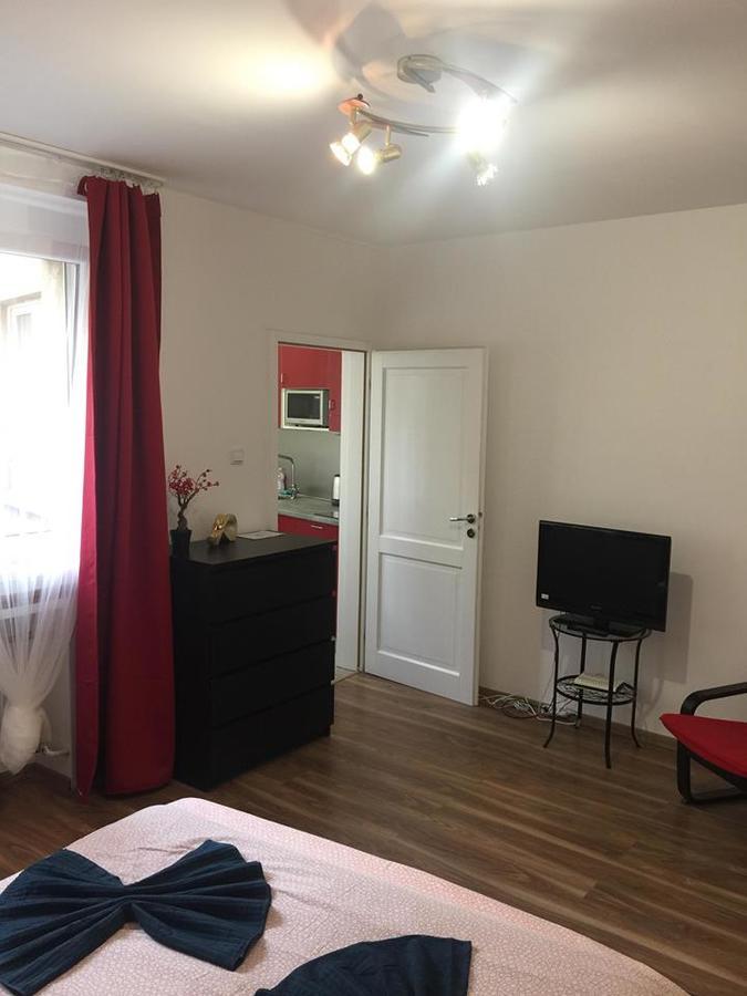 Smart City Prague Apartment Екстер'єр фото