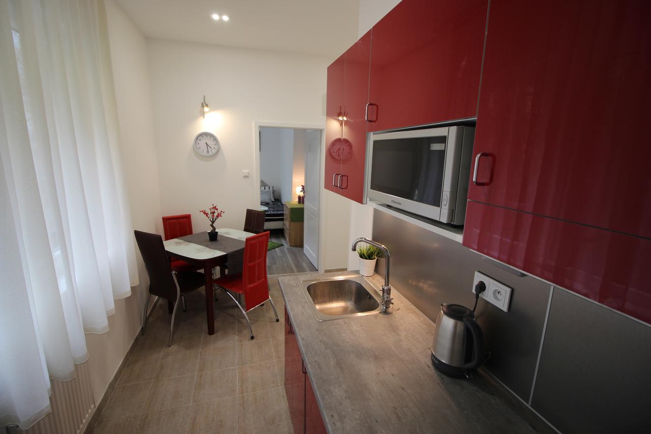 Smart City Prague Apartment Екстер'єр фото