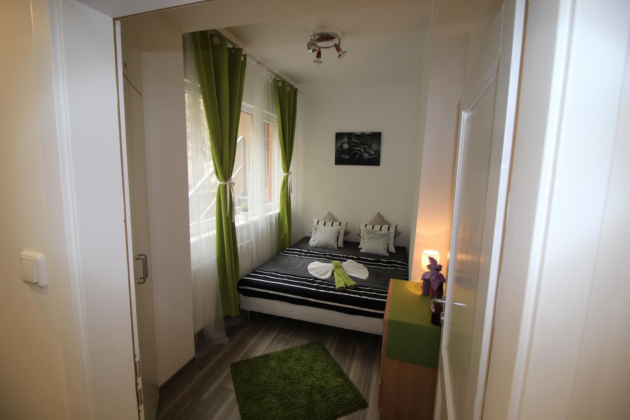 Smart City Prague Apartment Екстер'єр фото